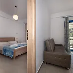 Apartment Mikro Nisi &