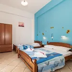 Apartment Mikro Nisi &