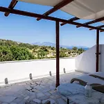 Mikro Nisi & Apartment *