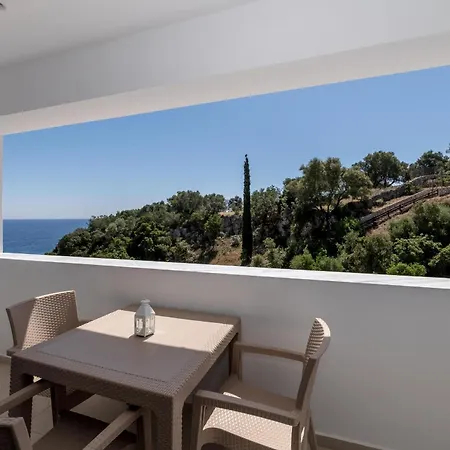 Mikro Nisi & Apartmán Agios Nikolaos (Zakynthos)
