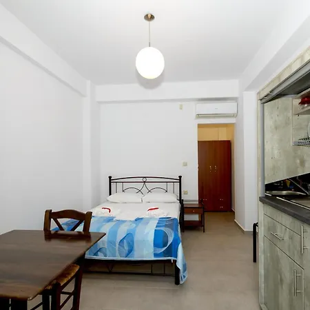 Apartmán Mikro Nisi &