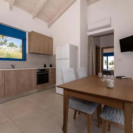 Apartment Mikro Nisi &