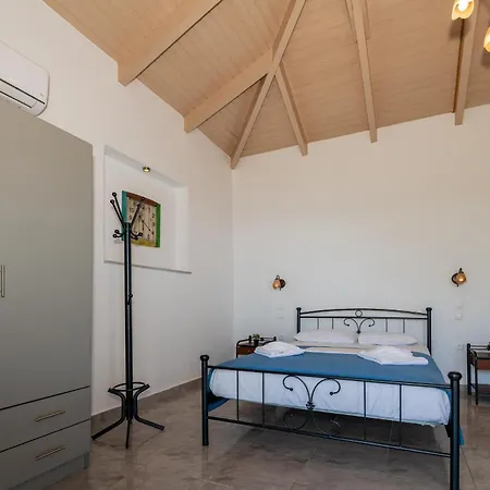 Mikro Nisi & Agios Nikolaos (Zakynthos)
