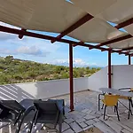 Daire Mikro Nisi & Ayos Nikolaos
