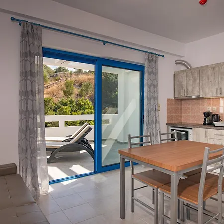 Appartamento Mikro Nisi &