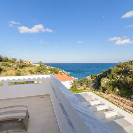 Mikro Nisi & * Agios Nikolaos (Zakynthos)