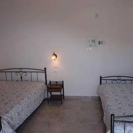 Mikro Nisi & Apartment Agios Nikolaos (Zakynthos)