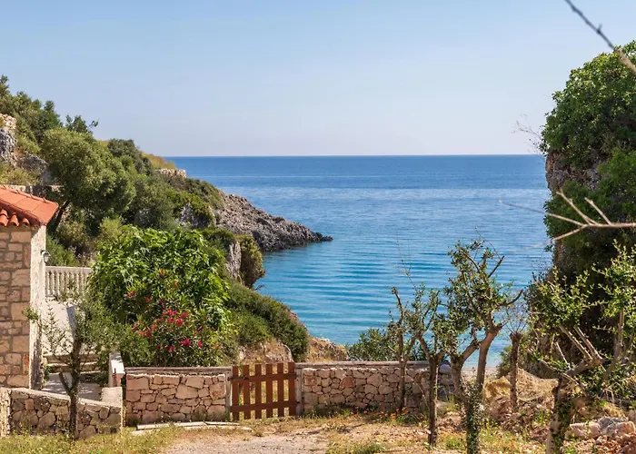 Mikro Nisi & Agios Nikolaos (Zakynthos)