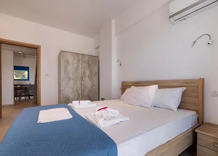 Apartamento Mikro Nisi &