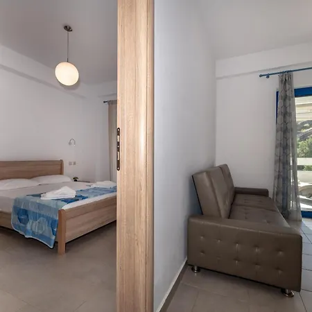 Apartment Mikro Nisi &