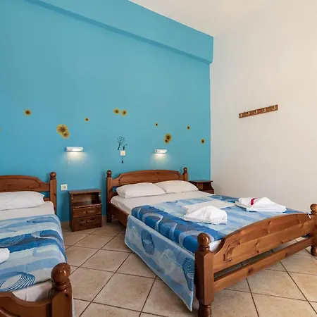 Mikro Nisi & Apartamento