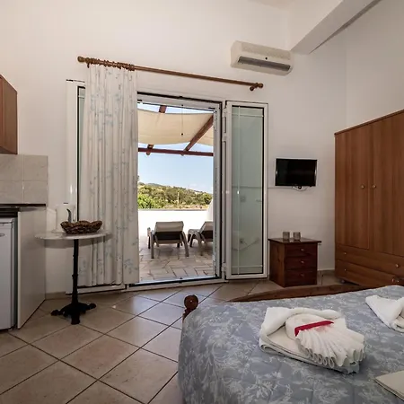 Mikro Nisi & Apartamento Agios Nikolaos (Zakynthos)